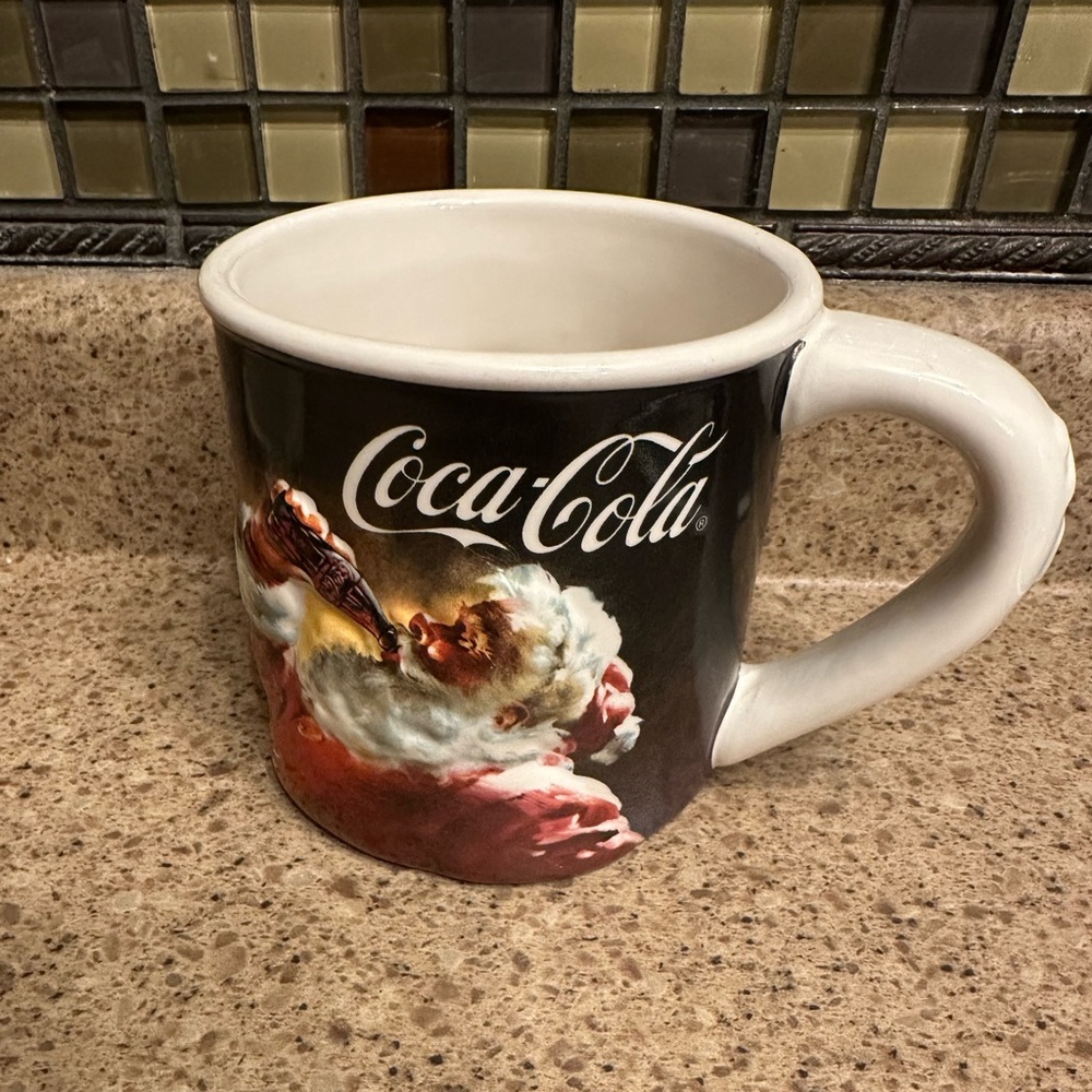 2005 Coca Cola mug